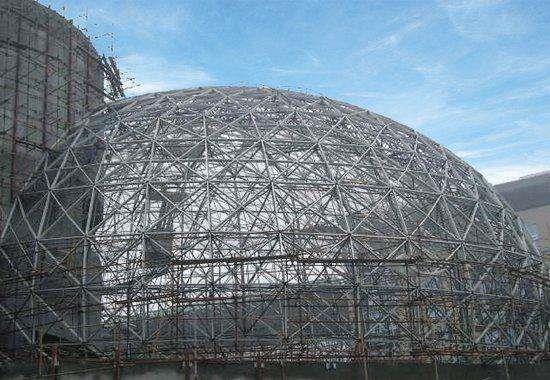 张家港你知道网架公司是怎么给网架做隔热保温工作的吗